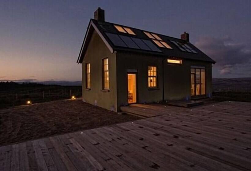 The Old School House