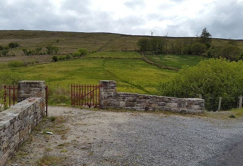 The Old School House