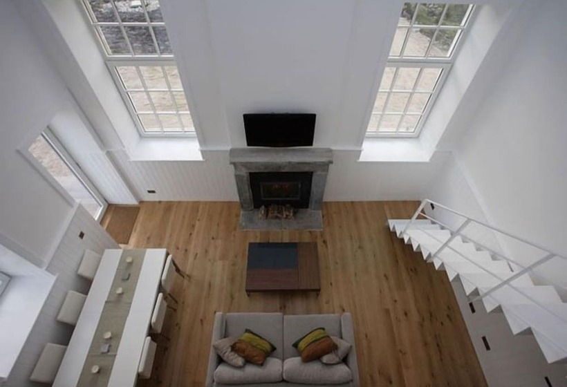 The Old School House