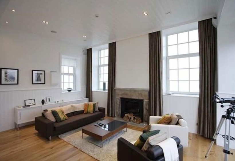 The Old School House