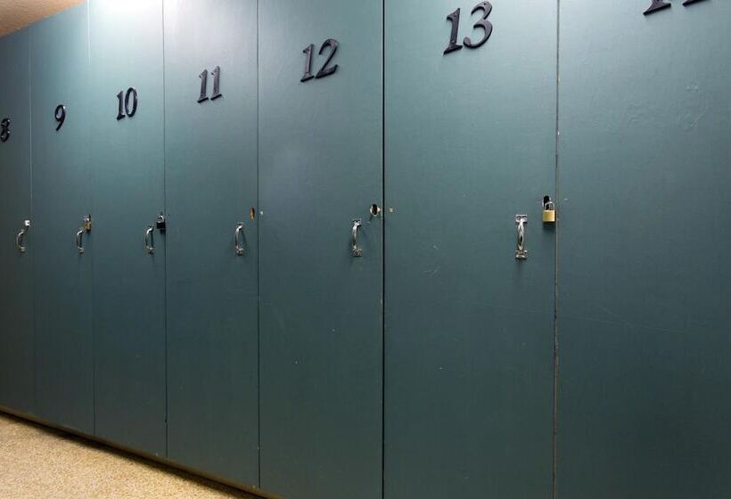 Vance Creek Hotel & Conference Centre