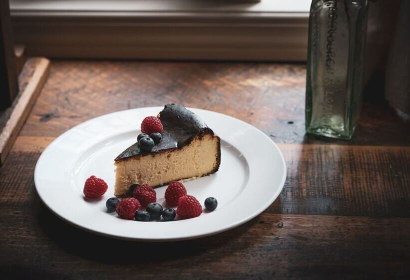 Vineyard Cottages   Kumeu