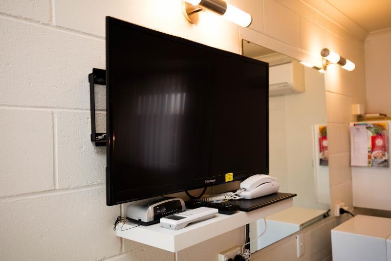 A & A Lodge Motel Emerald