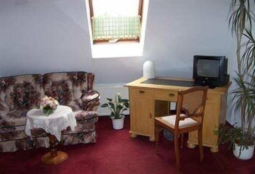 ベッドアンドブレックファースト Landgasthof & Pension Kaufbach