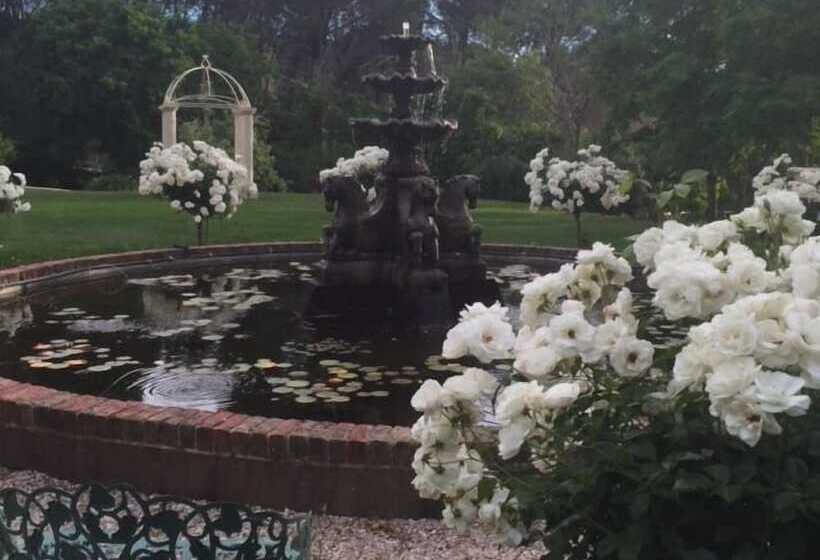 住宿加早餐  Manor Estate