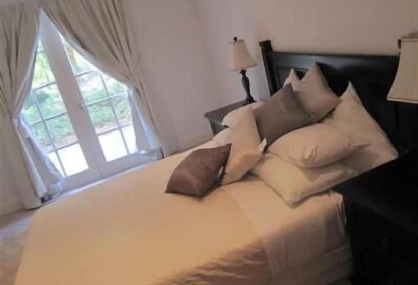 住宿加早餐  Manor Estate