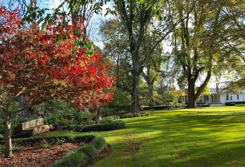 צימר Oak Lane Lodge