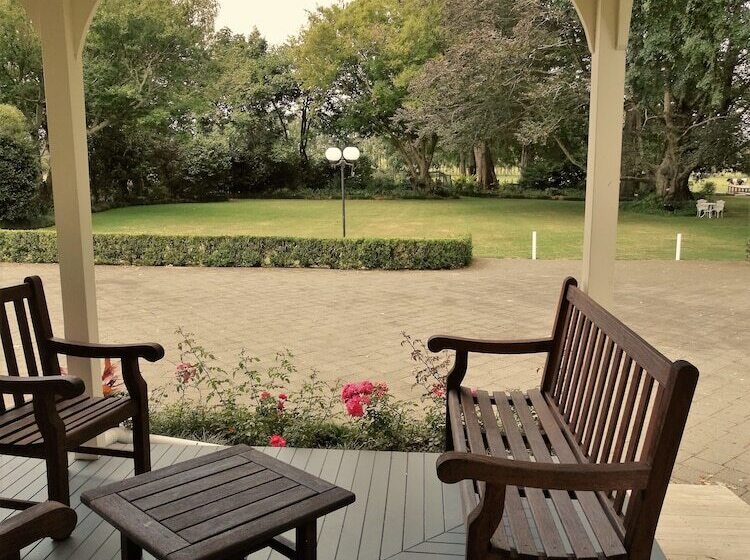 צימר Oak Lane Lodge