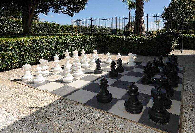 צימר Oak Lane Lodge