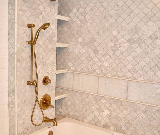 Blue Dolphin Inn And Cottages