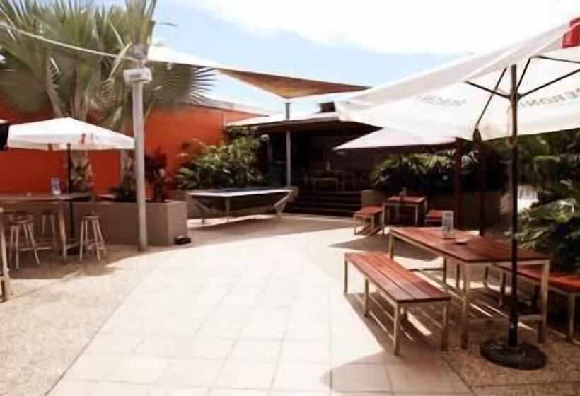 Central Backpackers   Hostel