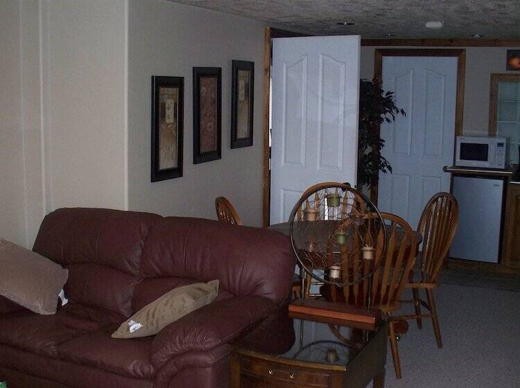 Cobblestone Manor B&b