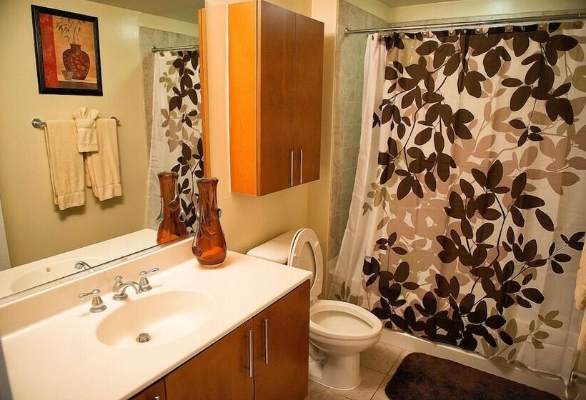 Crystal Quarters Furnished Apartments At The Gramercy