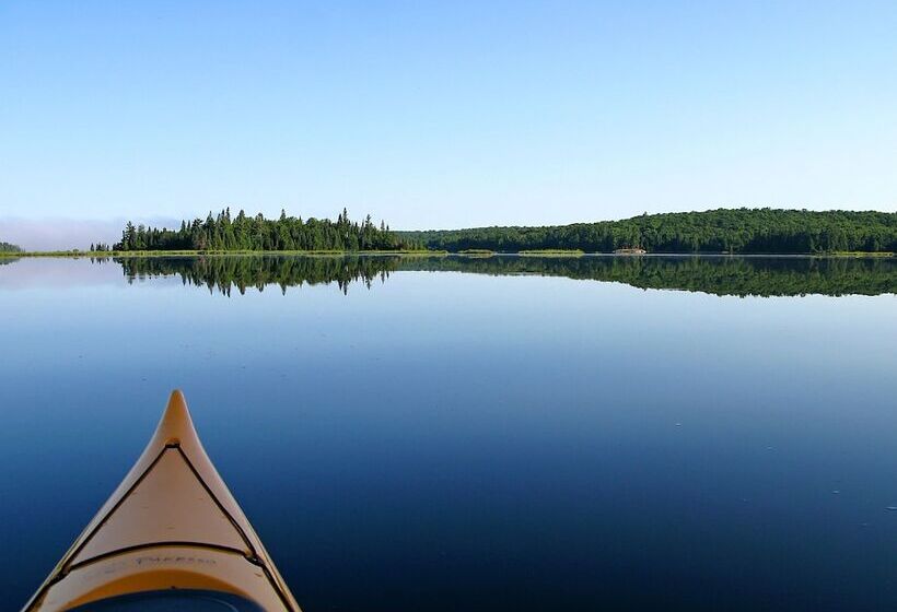 Hay Lake Lodge & Cottages