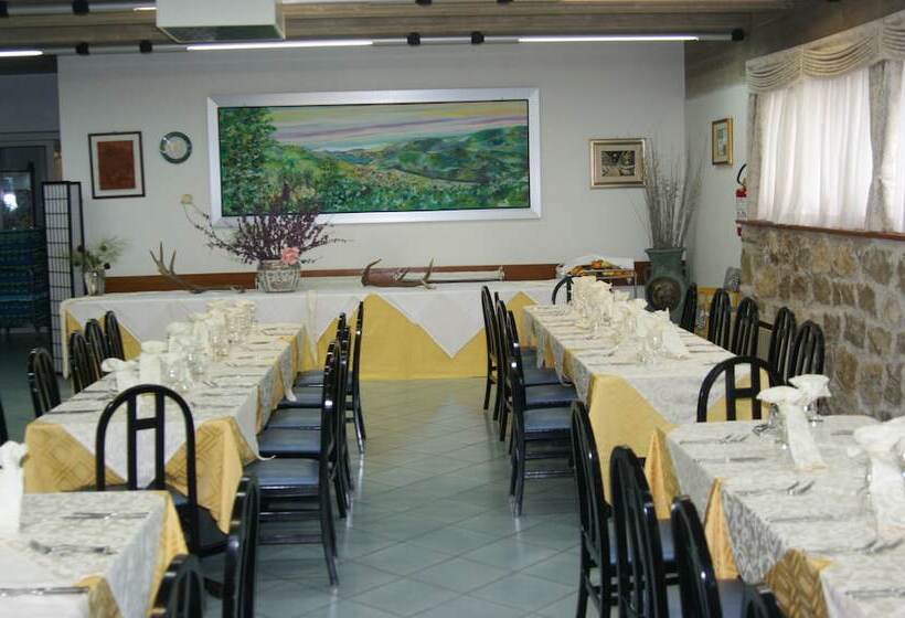 여관 Albergo Ristorante Il Pescatore