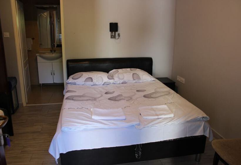 פונדק Aranyhordó Panzió étterem és Pizzéria