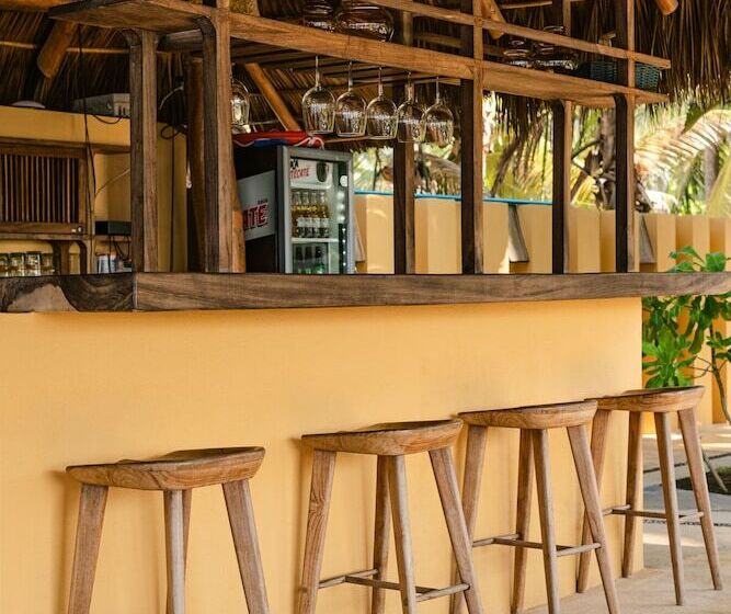 فندق فئة نجمة واحدة Chantli Mare