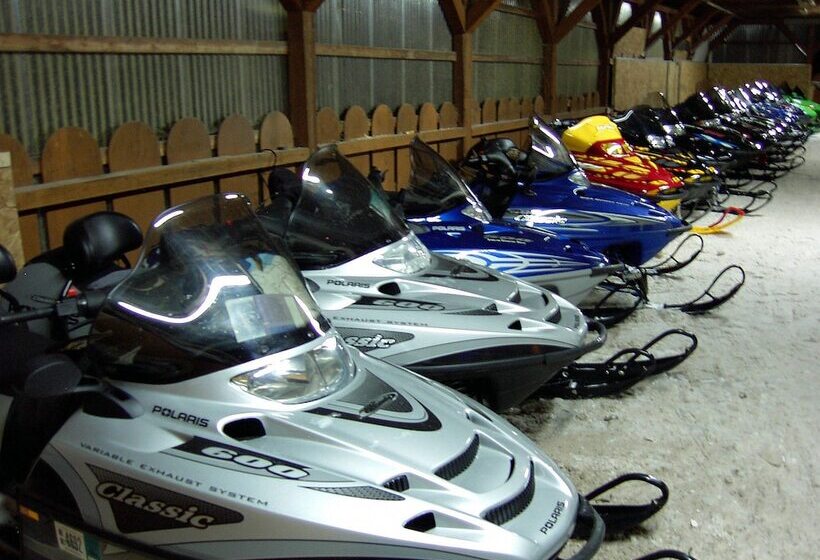 여관 L Auberge Et Restaurant La Glacière