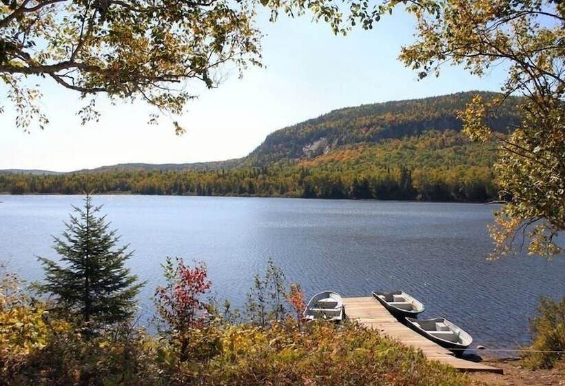 여관 L Auberge Et Restaurant La Glacière