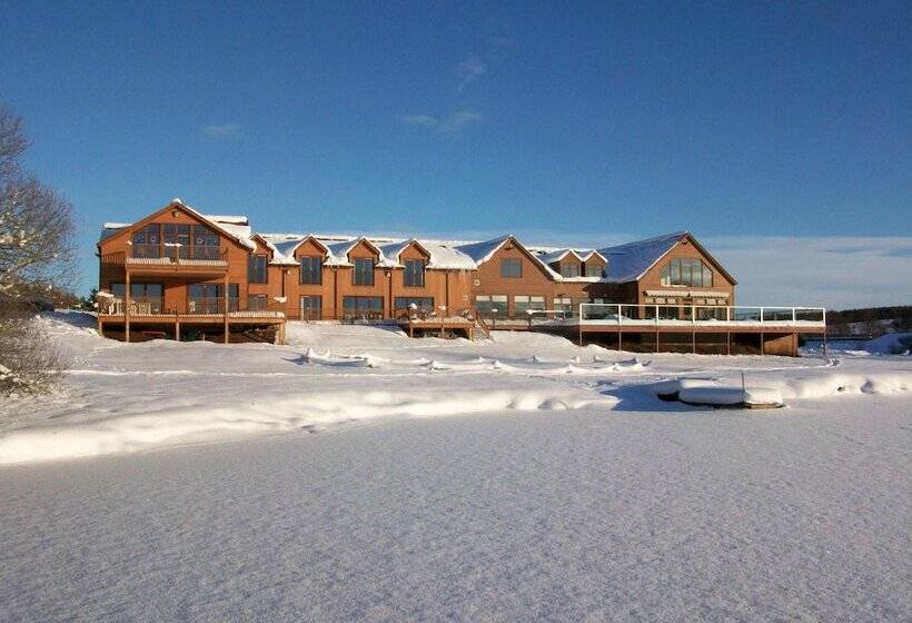فندق فئة نجمة واحدة The Lodge On The Loch Of Aboyne