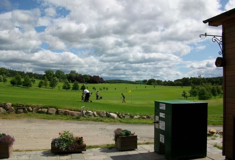 여관 The Lodge On The Loch Of Aboyne