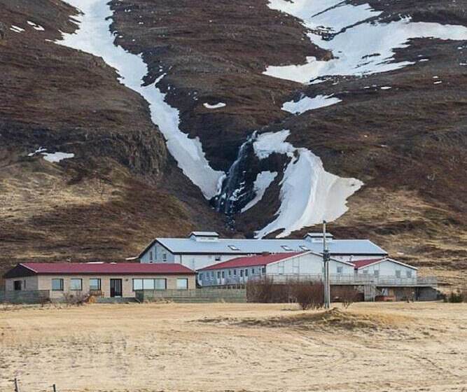 مسافرخانه Vogur Country Lodge