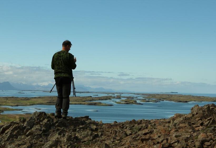مسافرخانه Vogur Country Lodge