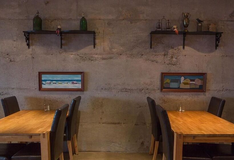 مسافرخانه Vogur Country Lodge