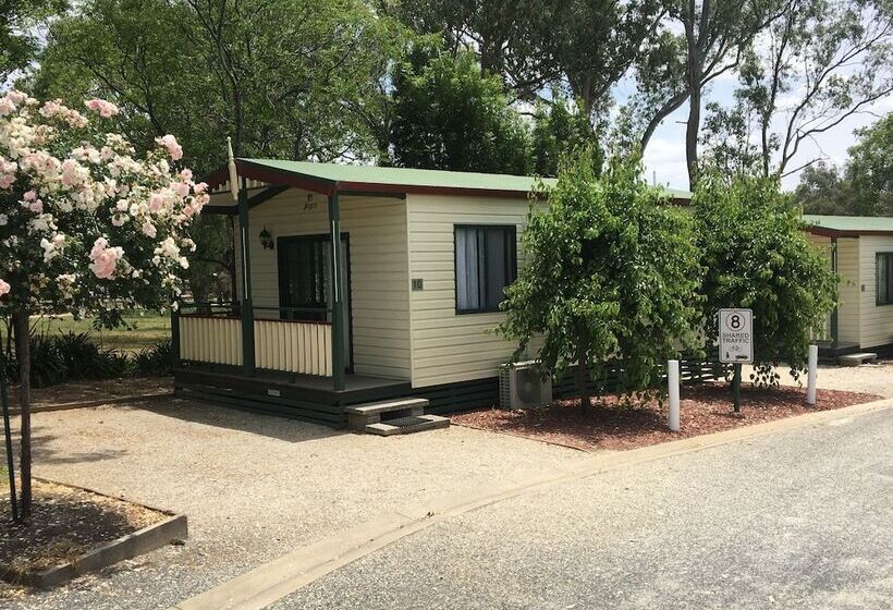 هتل Albury All Seasons Tourist Park