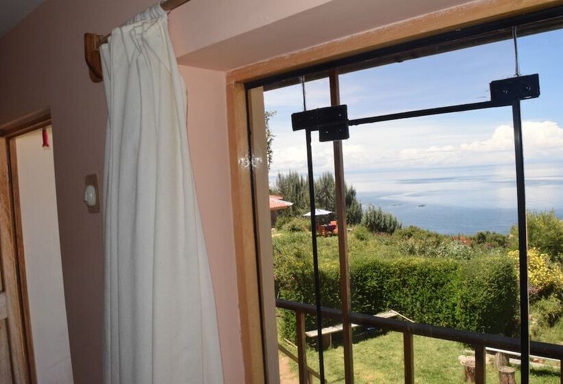 בית מלון כפרי Allpa Tika Lodge Amantani Island