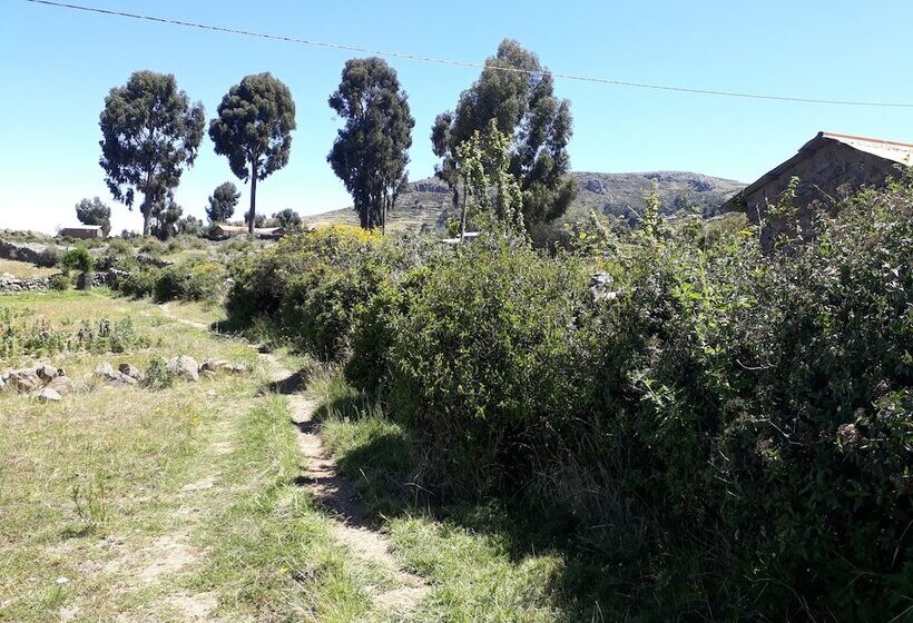 בית מלון כפרי Allpa Tika Lodge Amantani Island