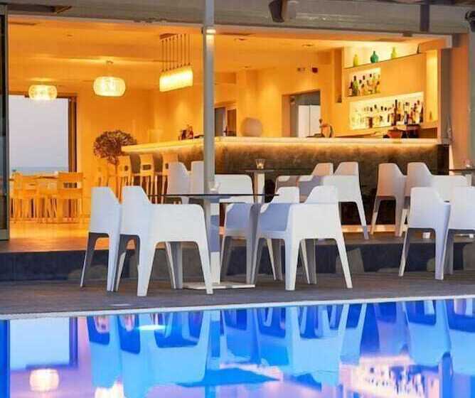 בית מלון כפרי Altamar