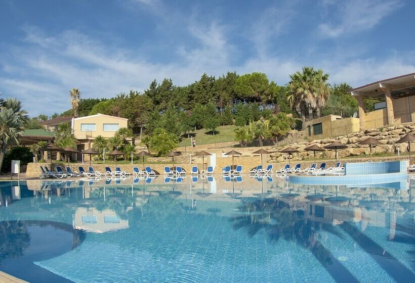 Отель Baia Degli Dei Resort