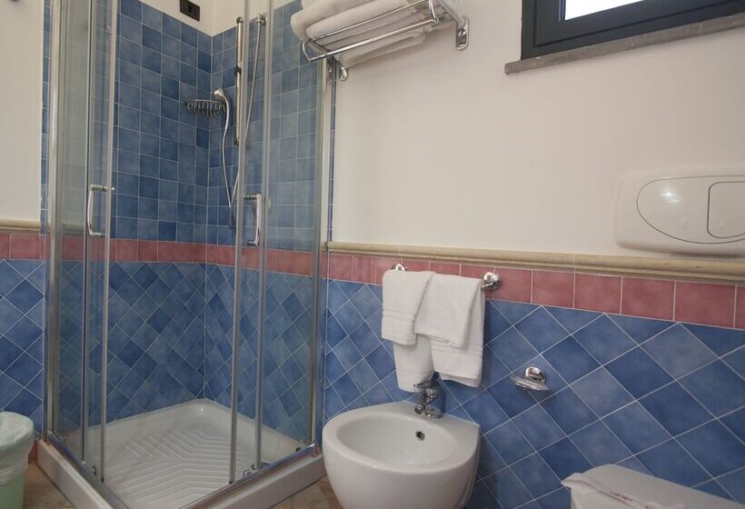 Отель Baia Degli Dei Resort