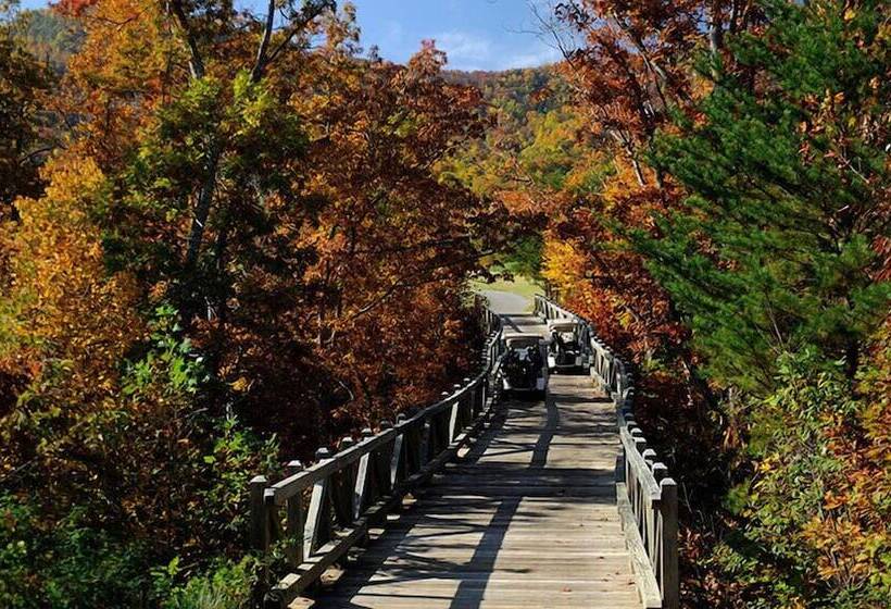 فندق Bright S Creek Lodge