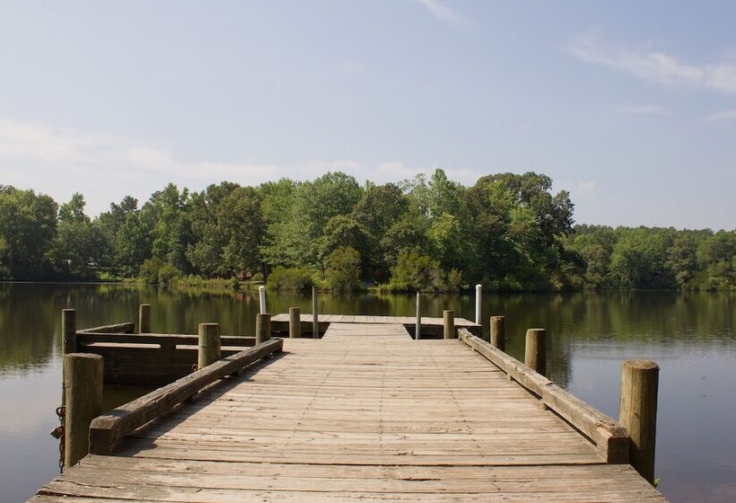 酒店 Chesapeake Bay Rv Resort Thousand Trails   Campground