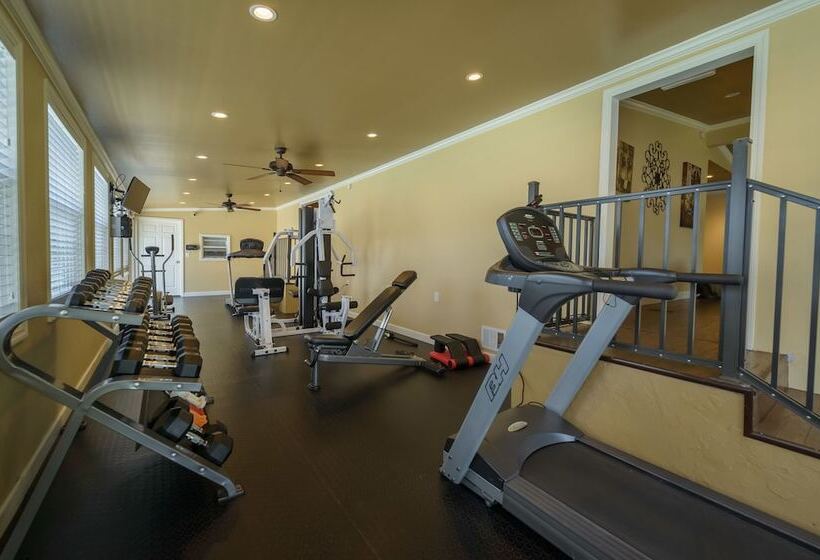 فندق Club Naples Rv Resort