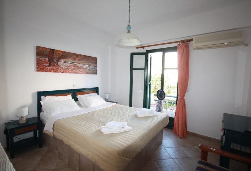 בית מלון כפרי Cyclades Beach Apartments