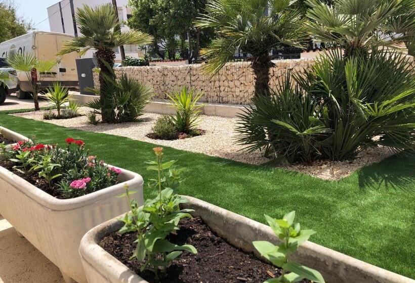 酒店 Diklo Beach Rooms Adults Only