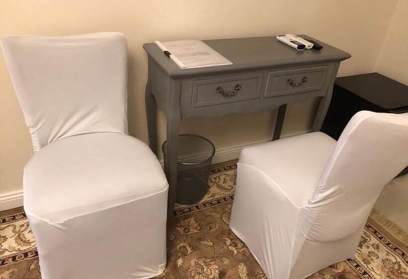 酒店 Diklo Beach Rooms Adults Only