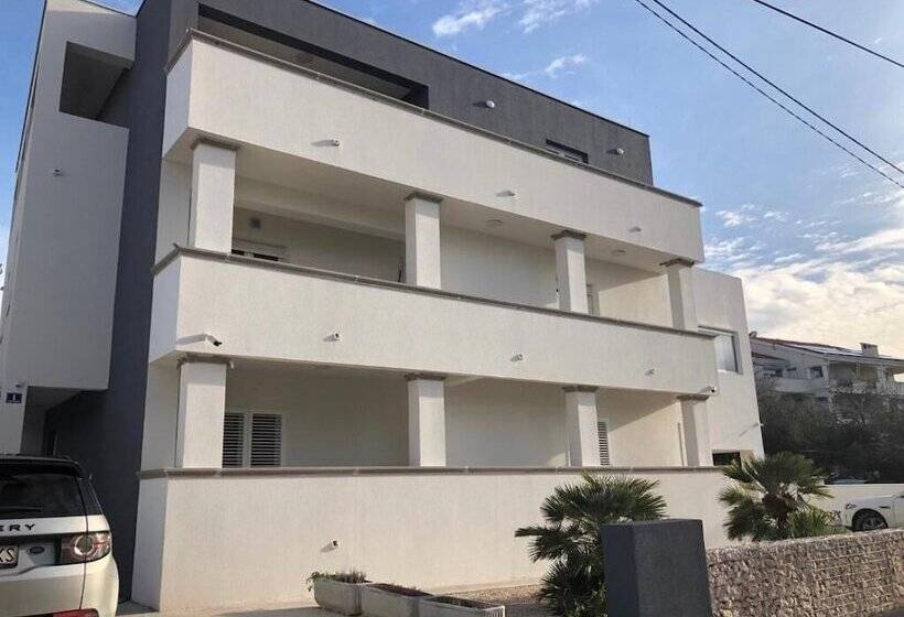 酒店 Diklo Beach Rooms Adults Only