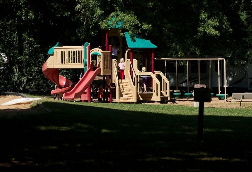 فندق Fremont Campground