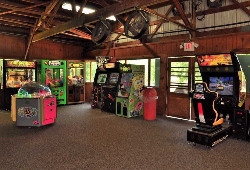 فندق Fremont Campground