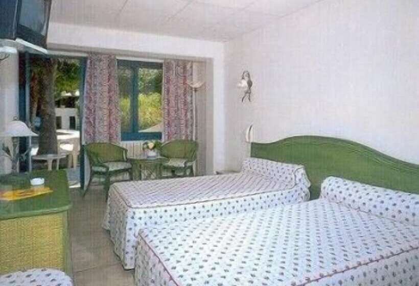 هتل Hôtel Restaurant Robinson