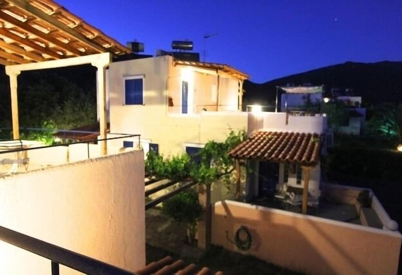 בית מלון כפרי Katerina S Bungalows