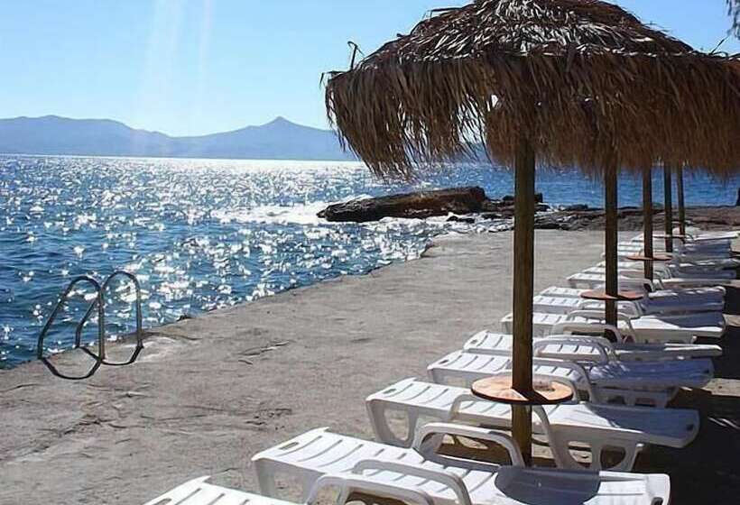 בית מלון כפרי Kekrifalia