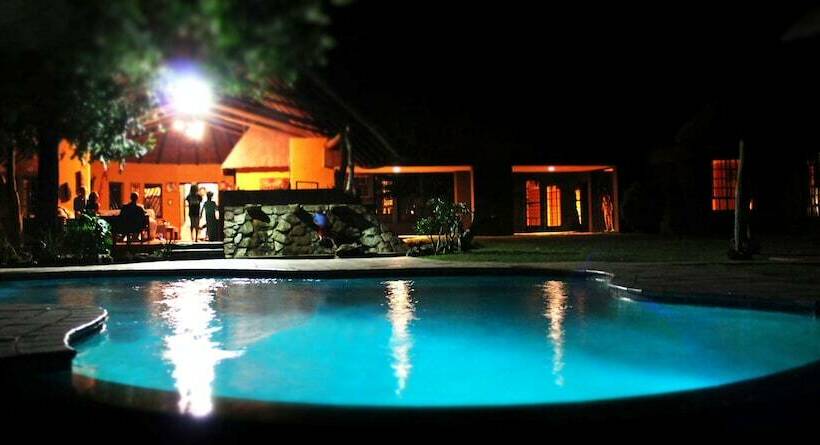 בית מלון כפרי Kingfisher Bush Camp