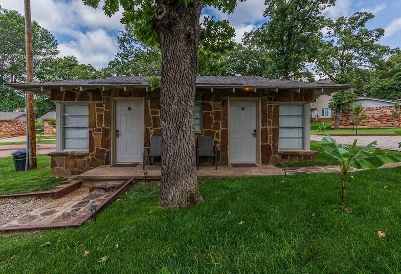فندق Lake Texoma Lodge And Resort