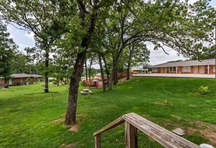 فندق Lake Texoma Lodge And Resort