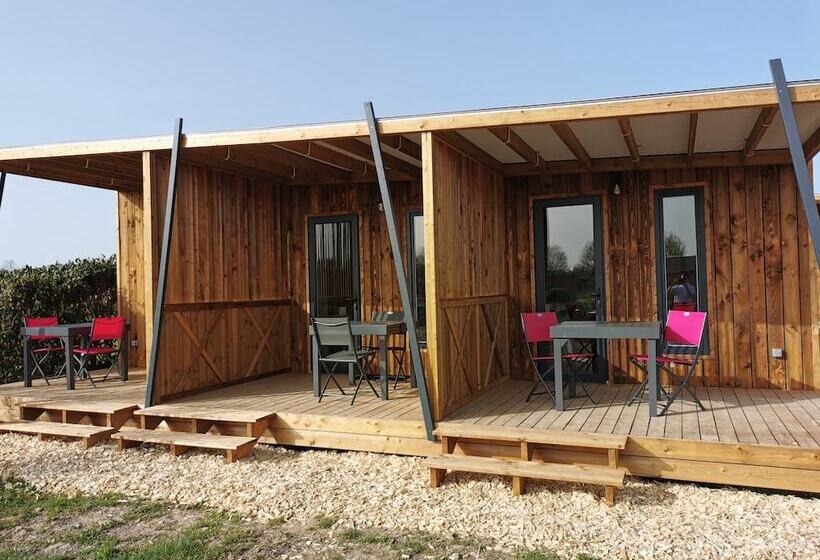 בית מלון כפרי Le Village De Cottages   Le Pôle Du Cheval Et De L âne